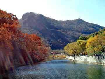 10位院士相聚四川巴中